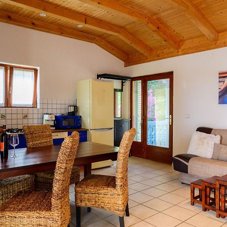 Villa I Karma Tisno Exterior foto