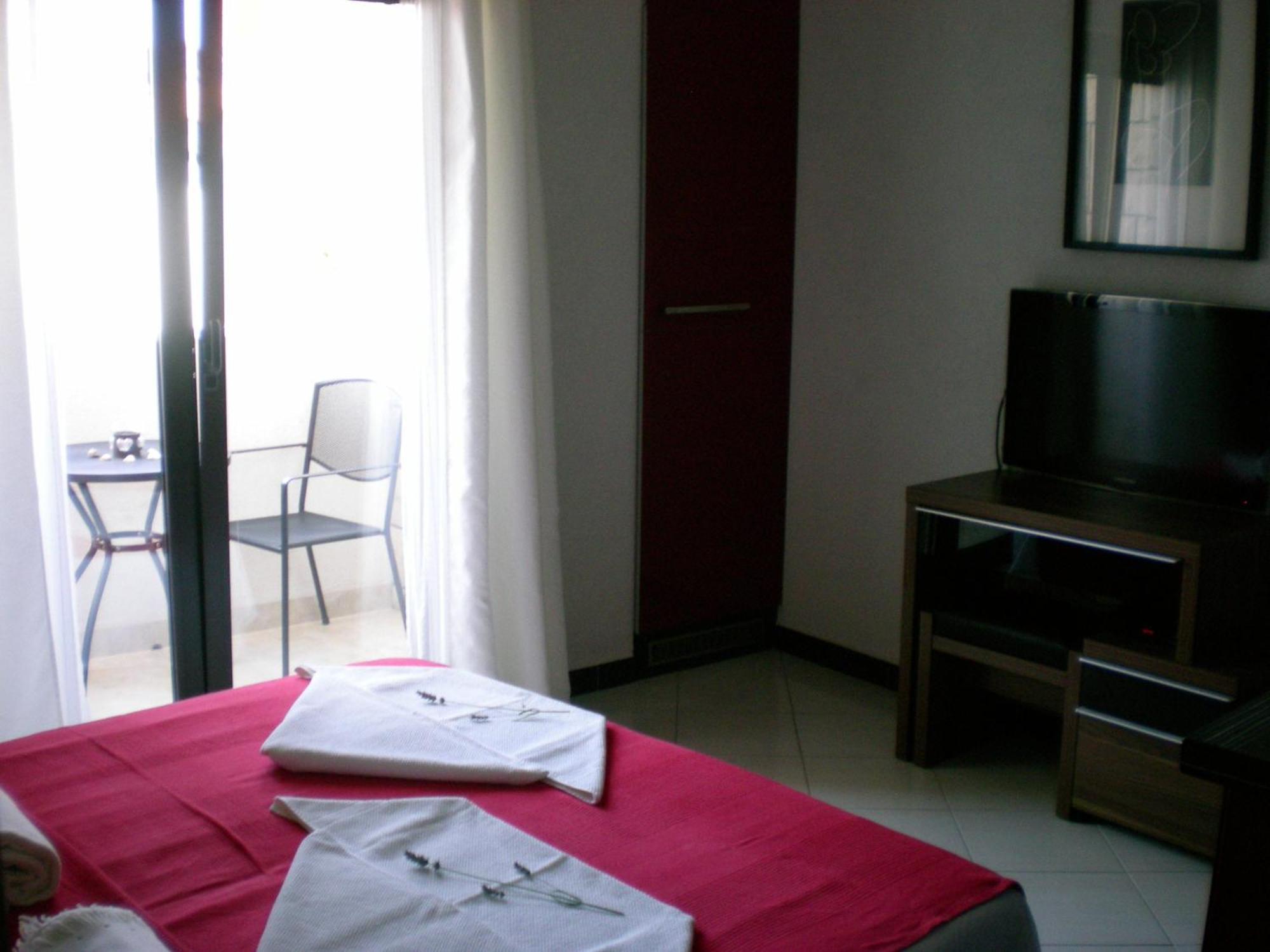 Villa I Karma Tisno Zimmer foto