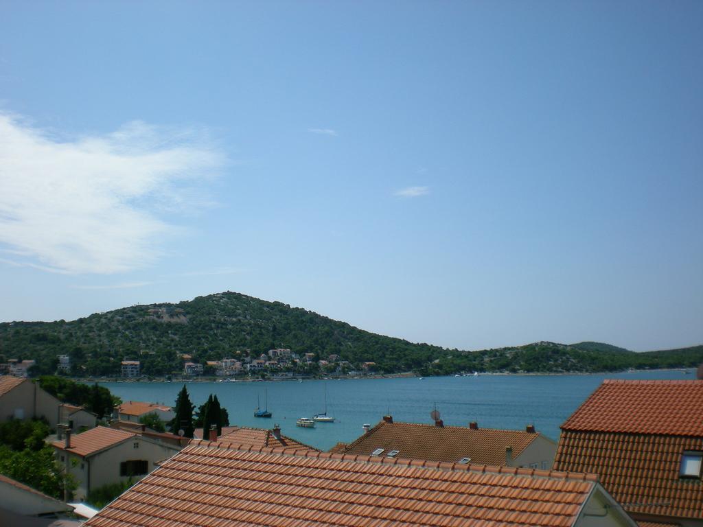 Villa I Karma Tisno Zimmer foto